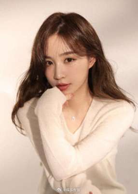 雪梨视频(网红“雪梨”在警方辟谣其未吸毒后表态涉事造谣账号已被封)