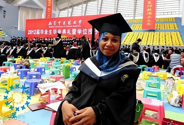 2004年，肯尼亚女孩找到大使馆，自称郑和水手后裔，引起轩然大波