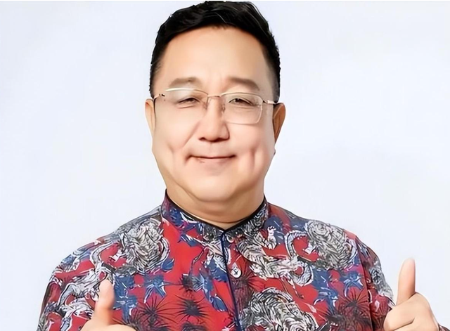 演员句号：二婚娶丫蛋为妻，尽心孝顺岳父母，活成了孝子贤夫