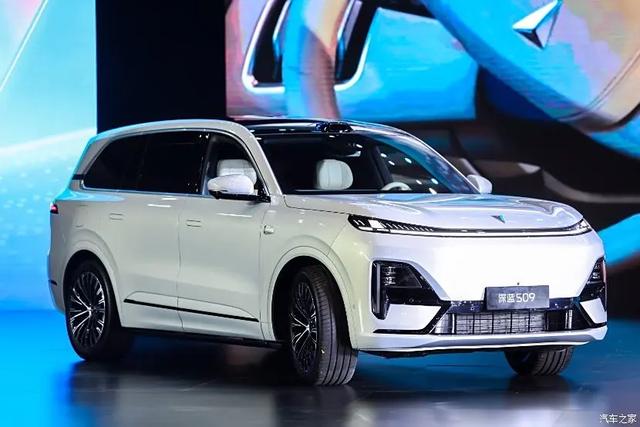 深蓝S09 长超5米2，豪华大6座SUV！“9”字辈家族添新丁！