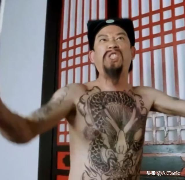 《唐伯虎点秋香》里的极品贱男，我觉得他应该排第一