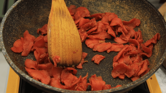 一勺白糖、两根胡萝卜，做成的糖片营养又美味，收藏了做给孩子吃