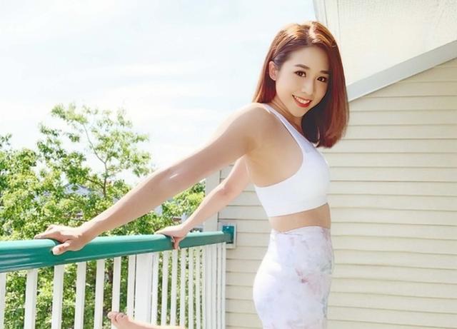 好惨！香港知名女星离巢TVB后零工作，穿泳装大秀丰满身材