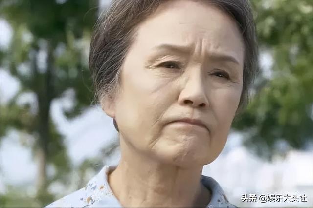 韩国电影《梦想》，老夫妻俩双双痴呆，直接吊打电影《妈妈》