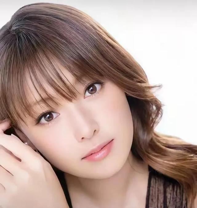 岛国90年代的惊艳女星，谁才是你的心中女神