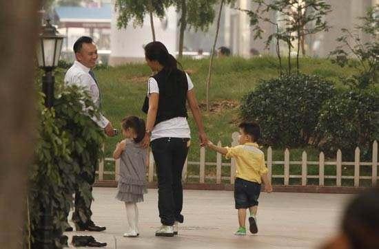 刘涛的红黑往事,远不止表面这样简单