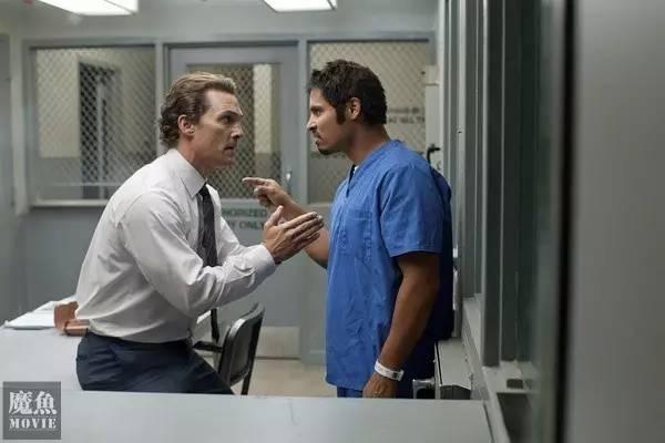 尾随杀人栽赃嫁祸,挑战法律底线,马修麦康纳扮演大律师黑白通吃