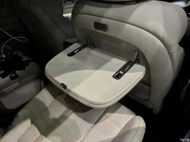 深蓝S09 长超5米2，豪华大6座SUV！“9”字辈家族添新丁！