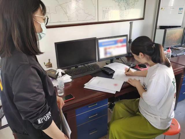 【抗疫一线】湖北宜昌：警花小双 战力无双