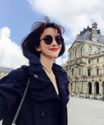 班嘉佳最清纯女孩,特别的美丽特别的魅力,美让人无法抗拒住诱惑