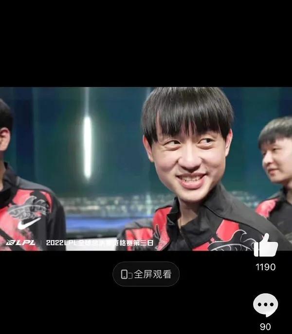 整形换头、炫富翻车，美女网红1saye被扒出黑料不断