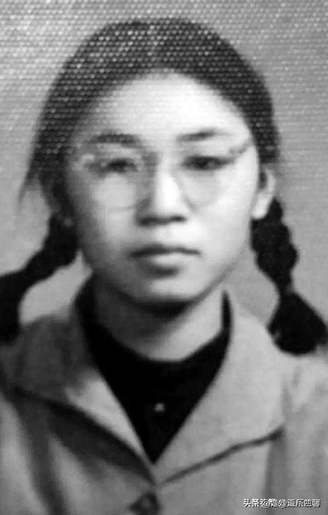 突发！开国上将之女在美去世，30年前加入美国籍，生前行为被诟病