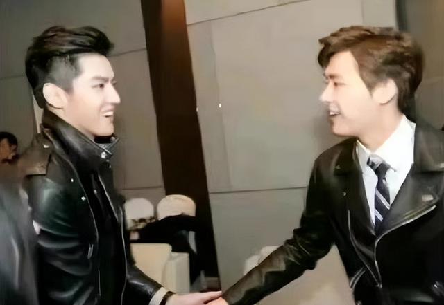 李易峰昔日荣誉头衔被收回,正式全面退圈,1小时掉粉15万