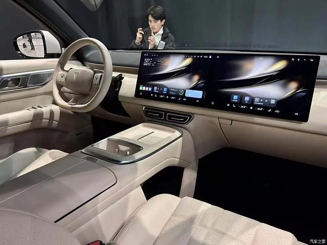 深蓝S09 长超5米2，豪华大6座SUV！“9”字辈家族添新丁！