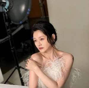 李圣(李圣谈大S事件引热议，网友热议过度，恐为许敏带来压力)