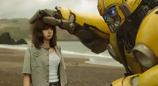 回顾：变形金刚历代女主角，从女神到“金刚”，畸形审美何时结束