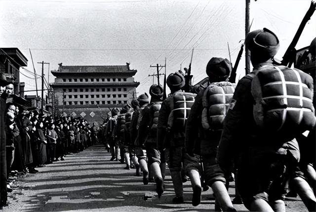 老头瘫痪在床，却被百名公安围捕：他竟是杀害李大钊的凶手之一