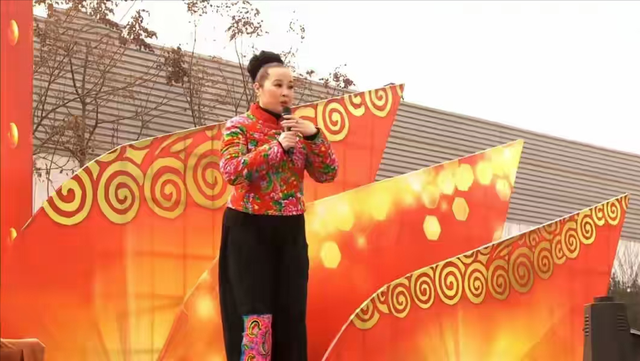 1米2男子娶1米65漂亮妻子，买7套房开豪车，妻子：我不图钱，图人