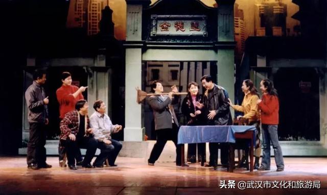 《都市茶座》原班人马，原来一直在胜利街等你！