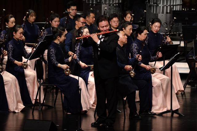 乐评｜谁家玉笛暗飞声，散入春风满沪城