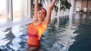 刘晓庆几岁了(刘晓庆74岁仍活力满满，自称泳池能游50来回)