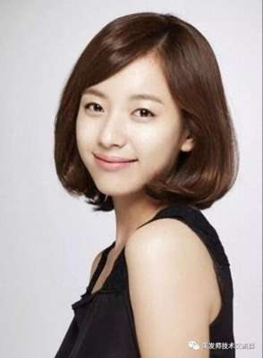 安剑清(职场女人如何留发型？这几款气质型职场发型，适合各种职业场合)