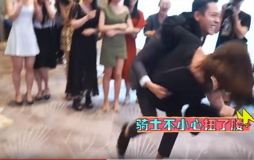 迪丽热巴的教科书式“公主抱”让人折服，也让不少男艺人为之汗颜