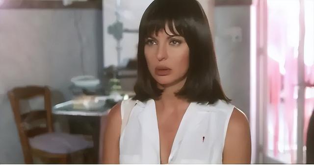 欧美尺度伦理片:《情迷》背后婚姻困局,情感交织引人深思