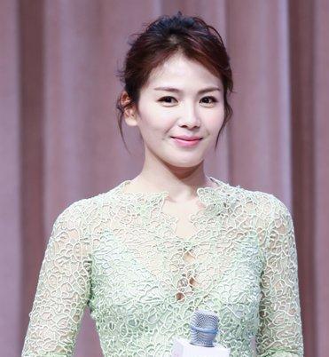 刘涛的红黑往事,远不止表面这样简单