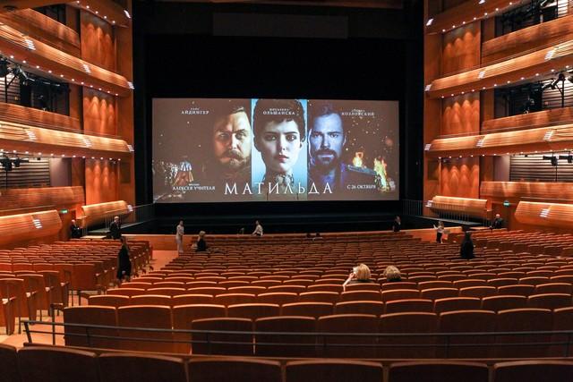 香港十大电影公司之一:寰亚电影公司和它的成名作(下)