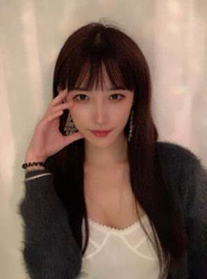 豚豚大魔王(LOL豚豚现巨大反差人美却有死亡歌喉，网友：差点把我送走)