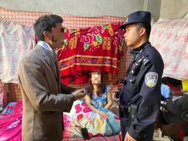 老夫老妻各搞“婚外恋”,“外遇”竟然是同伙