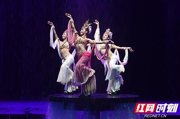 “张家界千古情”演出及景区本月底亮相 部分内容公布