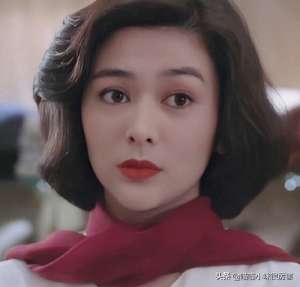 韩慧景(女星韩慧景：整容上瘾，往脸上注入7斤色拉油，面目全非太可惜)