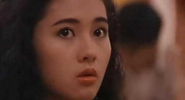 《蜜桃成熟时》：30年后，这部香港电影经典凭什么打动人心？