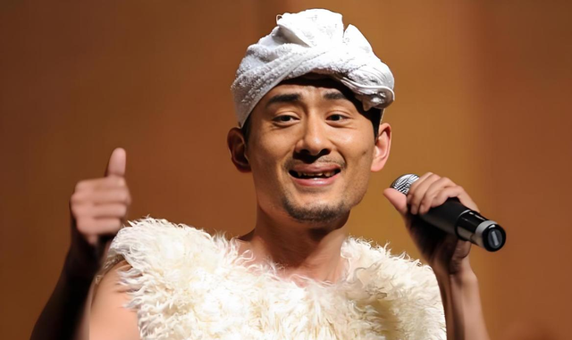 负债百万露宿街头、离婚、锒铛入狱，星光大道草根歌手现状太落魄