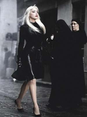 德普前妻(德普前妻、马斯克前女友太美了性格直率身材火辣，美照层出不穷)