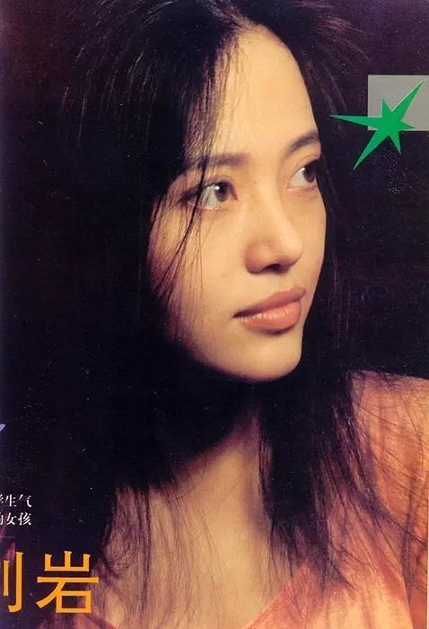 拿下柯蓝、瞿颖、周迅、王菲的李亚鹏，到底是渣男还是暖男？