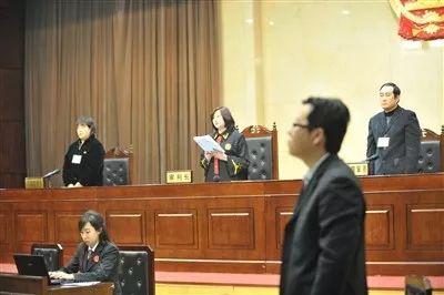 “疯狂英语”创始人李阳家暴案——“里程碑式”反家暴案件