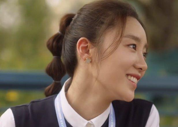 把三观按在地上擦,影视剧极品“绿茶”,林有有只能排倒数