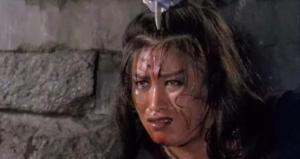 和王小凤并称鬼后，最美女僵尸，如今幸福美满