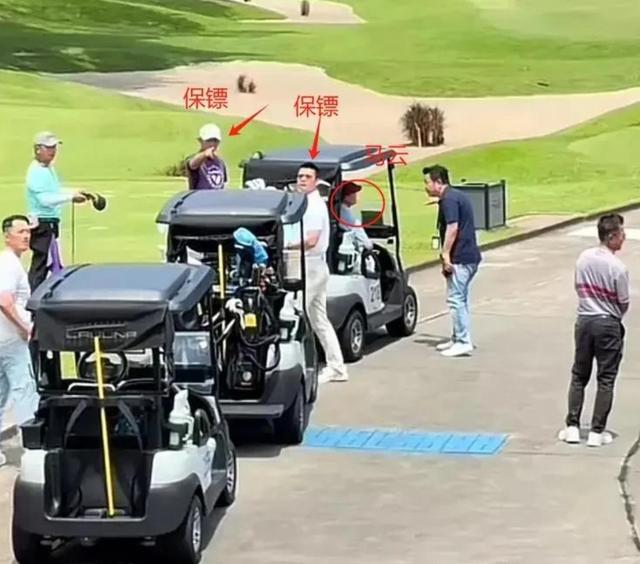 61岁马云新生活：新加坡打球配保镖，999年产权豪宅成新家！