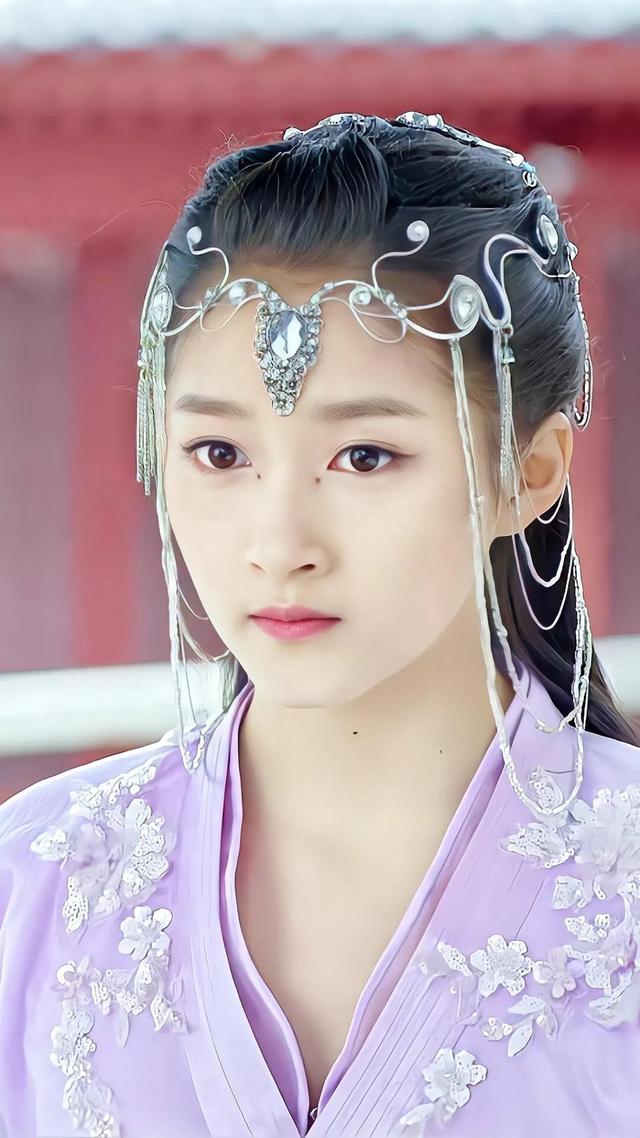 九州天空城:白庭君换了风天逸的命数与易茯苓再无交集