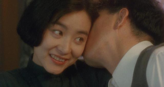 1974年,秦汉对怀孕的妻子说:我爱上了林青霞,我也不想失去你