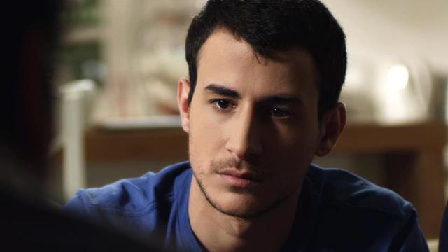 越界之爱：我与朋友母亲的禁忌情感纠葛