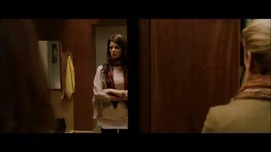 悬疑惊悚电影《黑暗面》恶作剧后带来的万劫不复万分痛苦恐怖境地