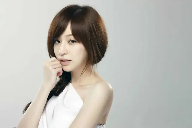 37岁王心凌近照依旧甜美，她为何在当红时迅速“销声匿迹”？