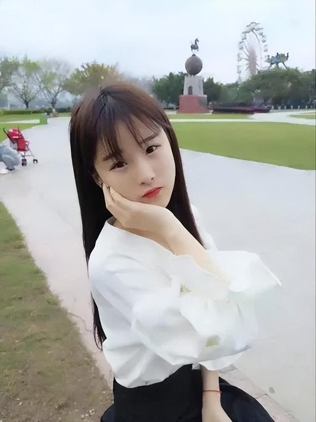 还完账后我和媳妇紧巴过年，那天从岳母家回来后，媳妇在路上哭了