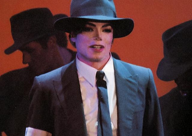 迈克杰克逊死亡，源于被注射异丙酚，私人医生穆雷是过失还是故意