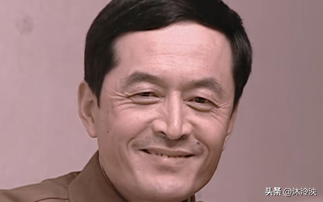 三刷《亮剑》：才懂成为俘虏的常乃超，为何能当上高级指挥系教员